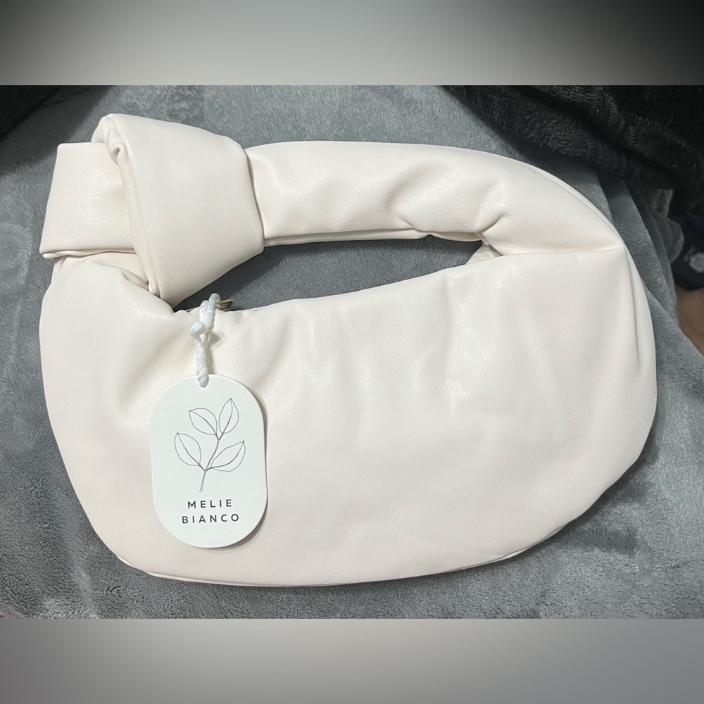 Melie Bianco NWT Knot bag Cream/off white (hint of blush color)